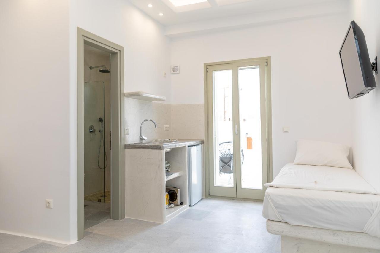 Depis Castle Renata Luxury Apartments Naxos City エクステリア 写真