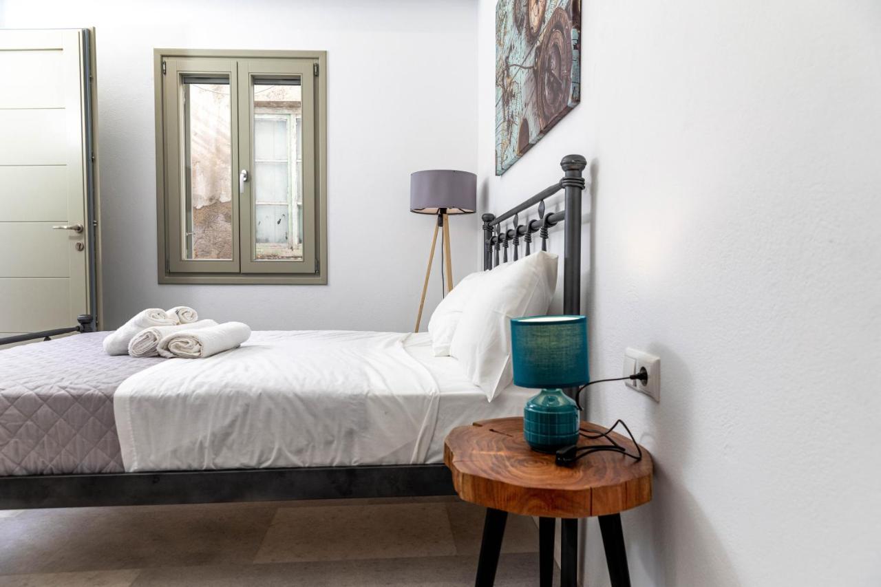 Depis Castle Renata Luxury Apartments Naxos City エクステリア 写真
